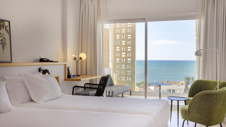 Double Partial Sea View